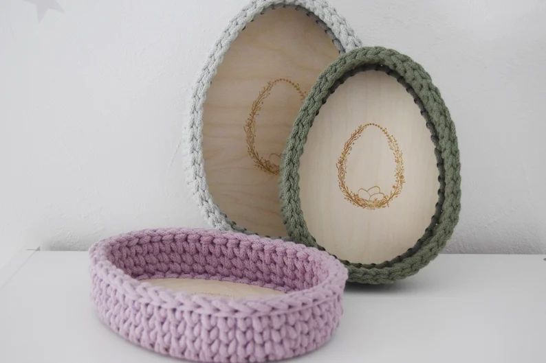 Holzboden in Ei-Form zum Häkeln – Osternest