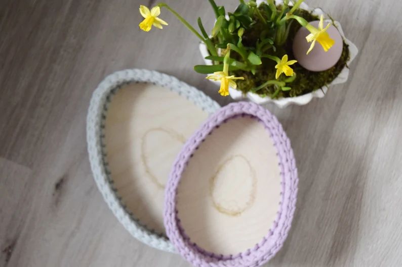 Holzboden in Ei-Form zum Häkeln – Osternest