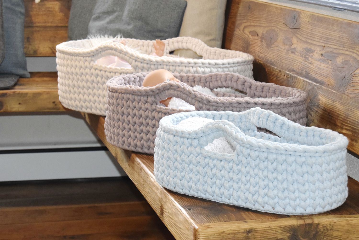 DIY  Puppenmoseskörbchen MADITA  in Wunschfarbe Moseskorb Puppenmoseskorb