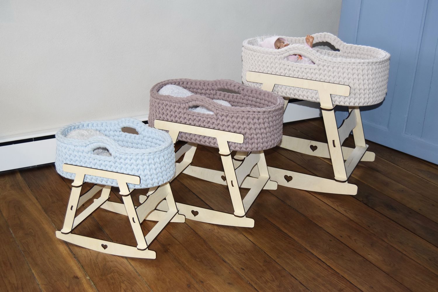 DIY  Puppenmoseskörbchen MADITA  in Wunschfarbe Moseskorb Puppenmoseskorb