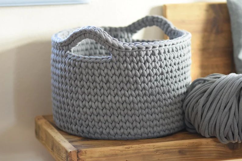 Aufbewahrungskorb HEDI, von Hand gehäkelt