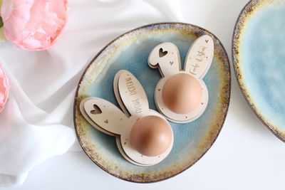 Personalisierter Eierbecher Ostern aus Holz
