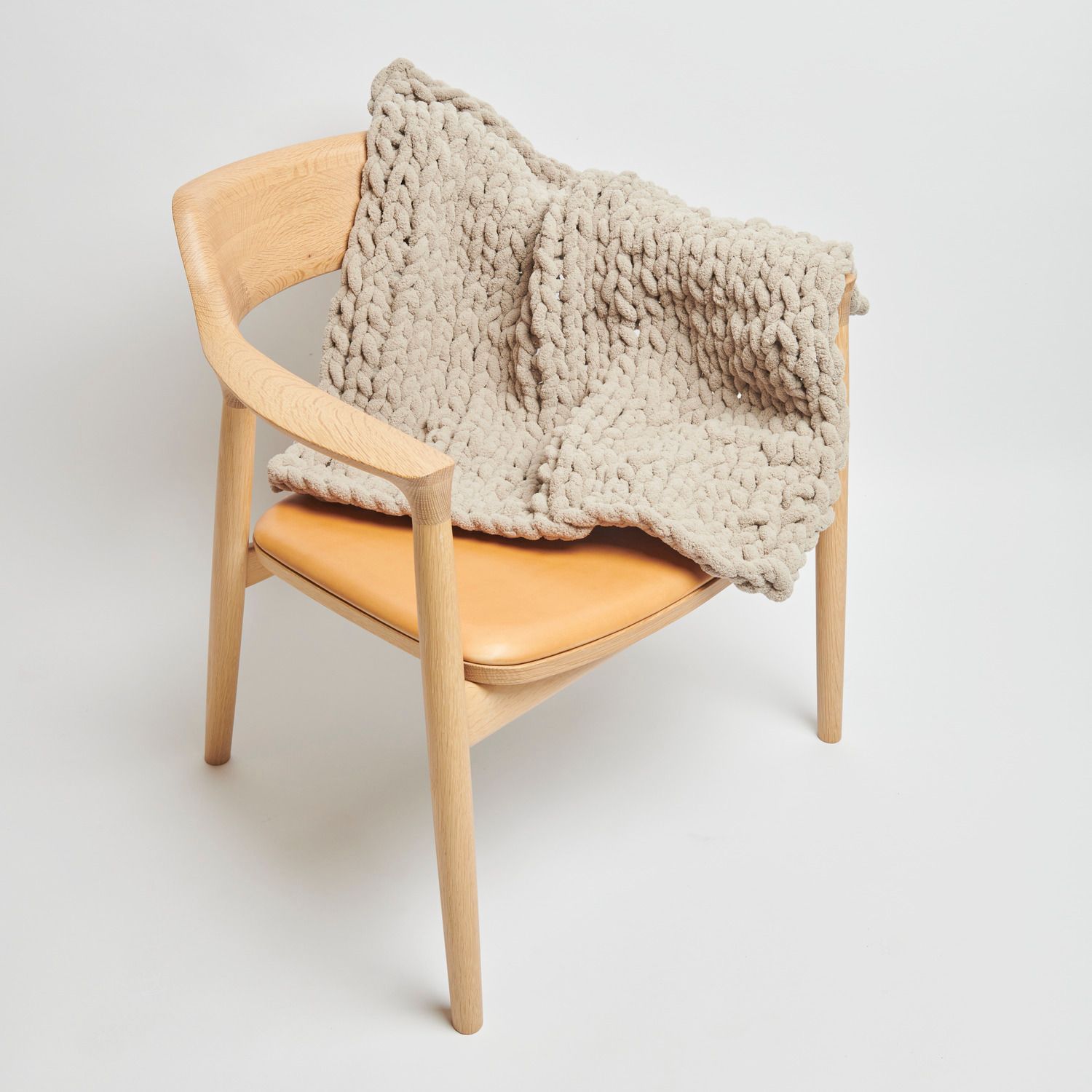 Rico Design Chenillove Super Big – extra dickes Chenillegarn für kuschelige Projekte