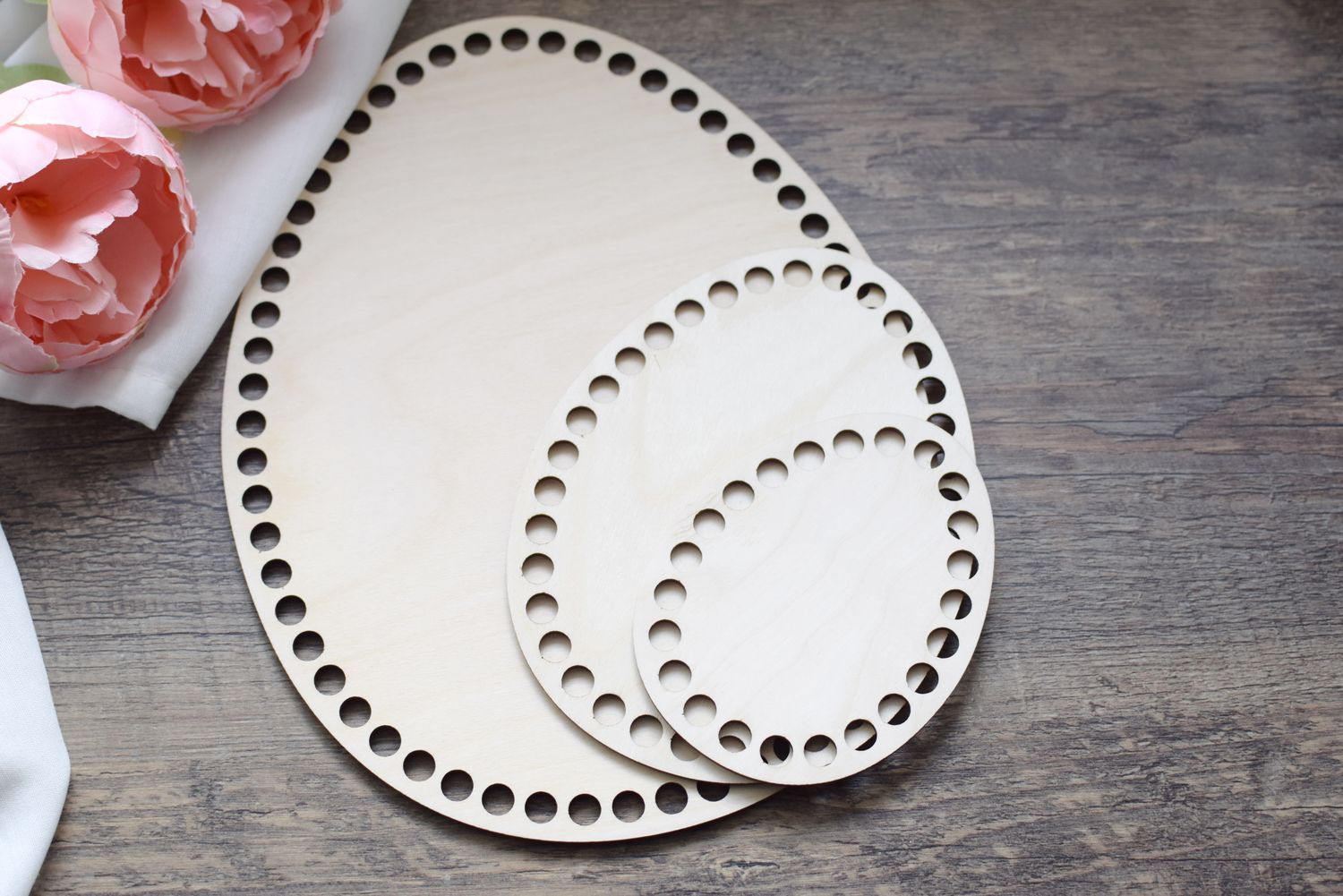 Holzboden in Ei-Form zum Häkeln – ohne Motiv