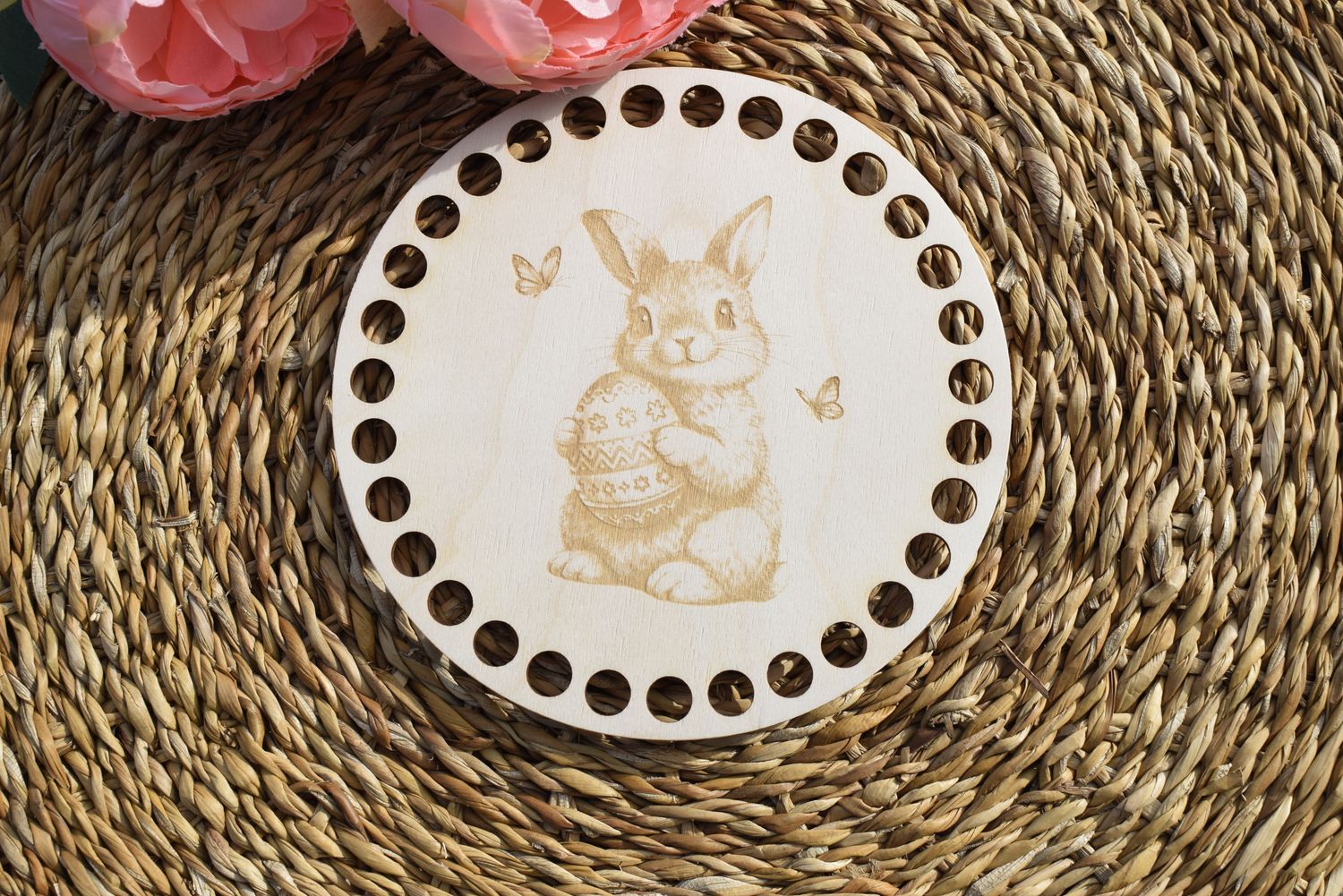 Holzboden mit Häschen in 4 verschieden Motiven und Lochgrößen