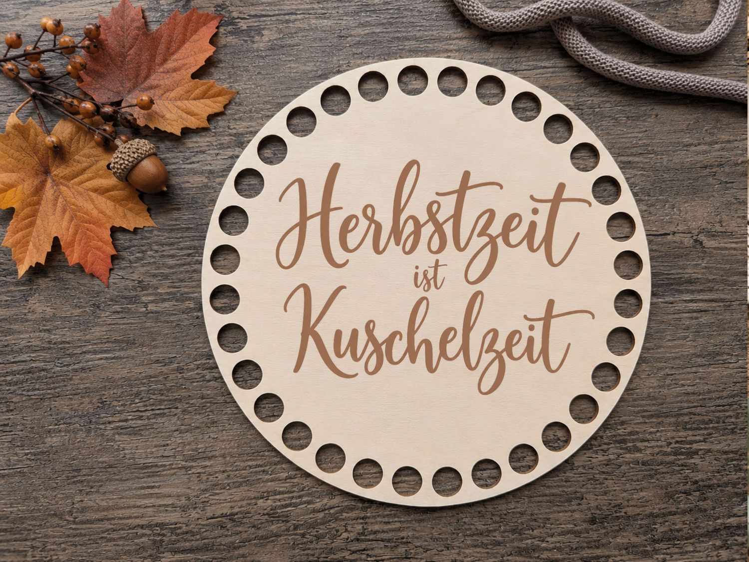 Holzboden Herbstzeit ist Kuschelzeit 🍂in 6 verschieden Größen und 2 Lochgrößen