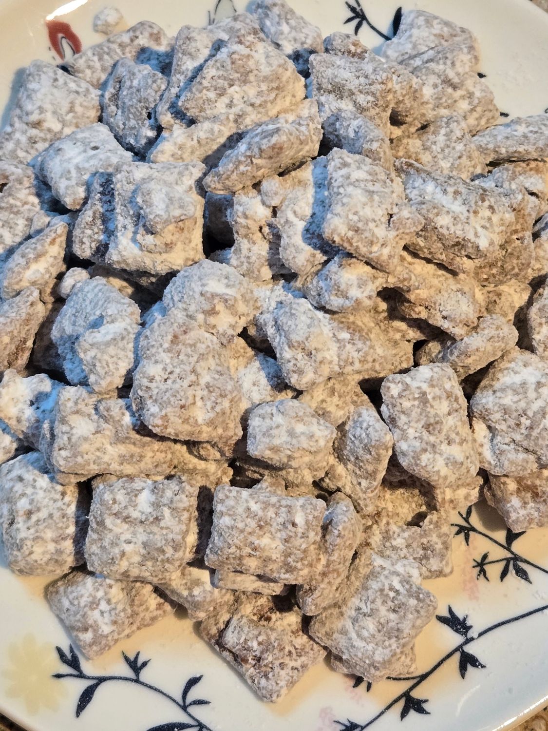 Butterfinger Puppy Chow - 1 Pound