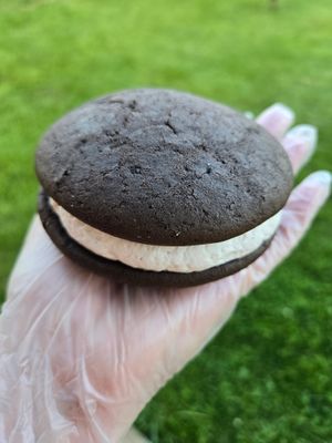 Whoopie Pies (Pickup 10/12/26)