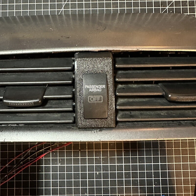 Snap-In Dash Hack · Air Bag Light Bracket