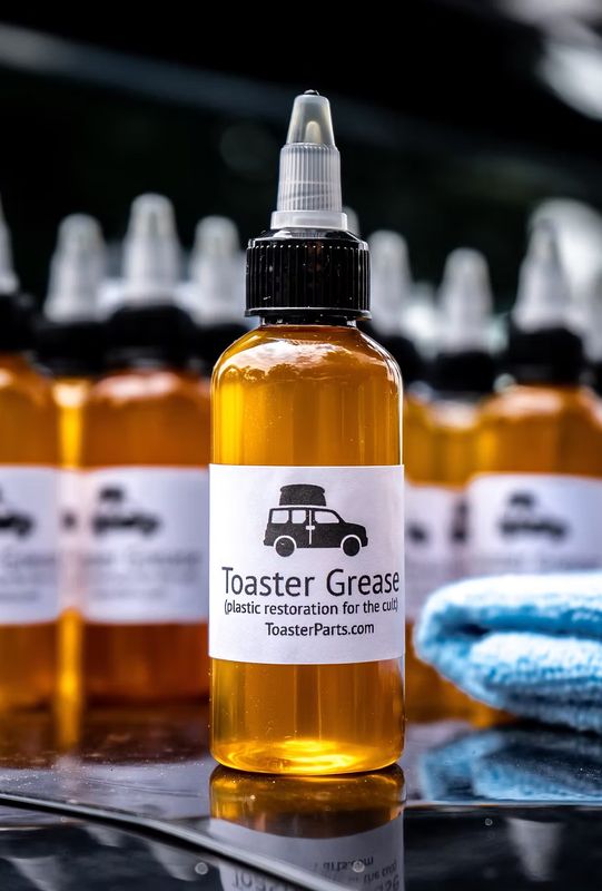 Plastic Restoration Toaster Grease – OEM-Style Plastic Shine for Your Honda Element