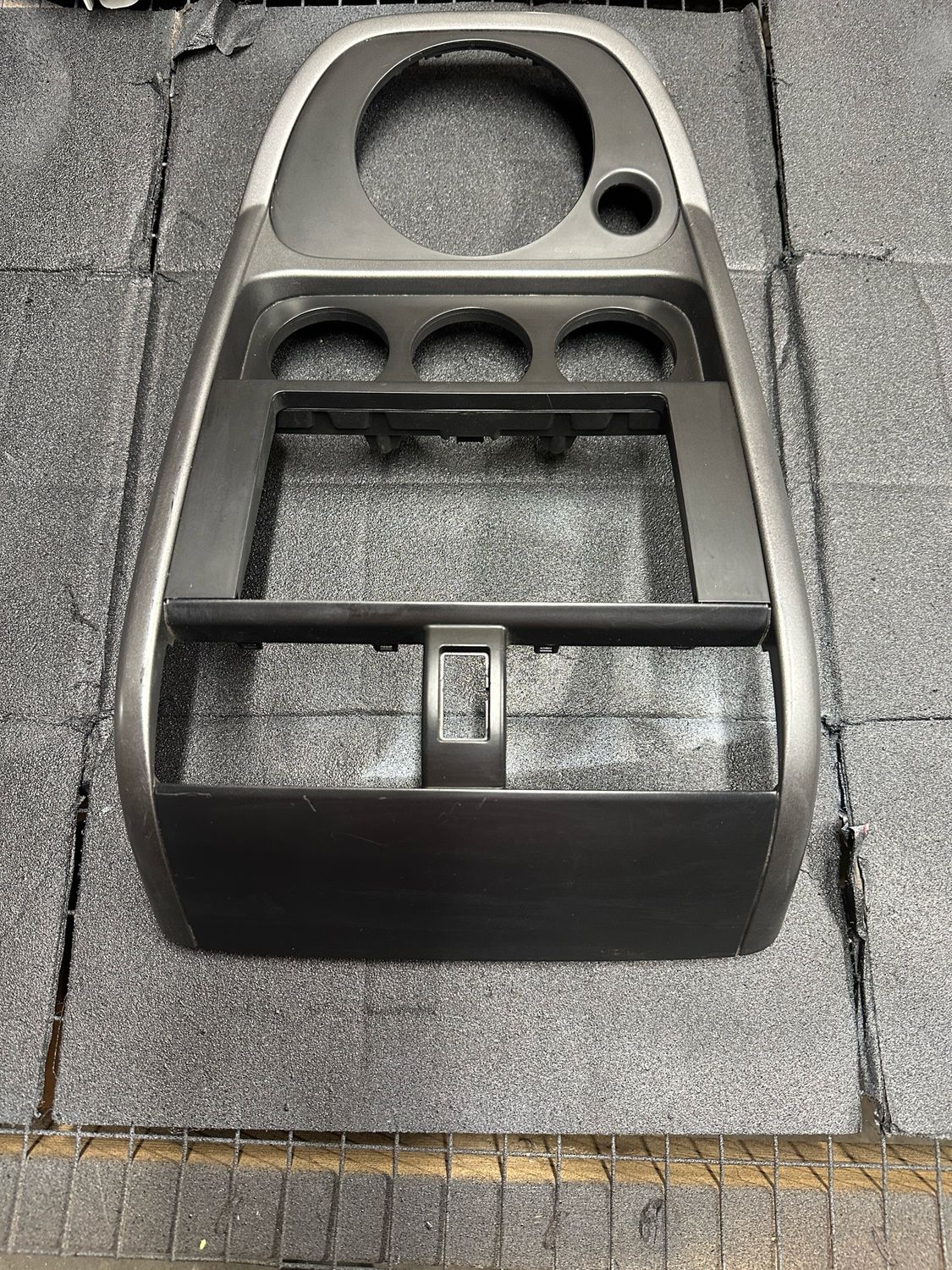 Center Stack (Dash & Console Repair)