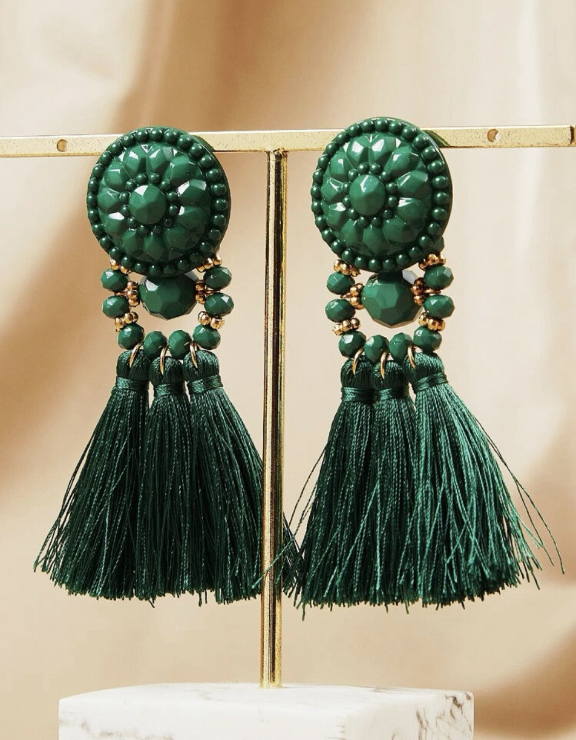 Aretes Elegantes con Borlas