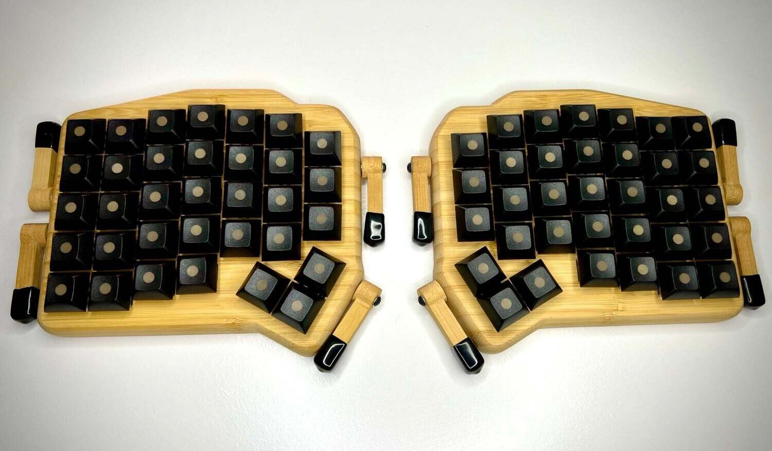 DSA KeyCaps Black Blank (left & right keyboards) ErgoDash Dots