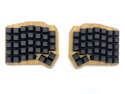 ErgoDash Standard LIFT Bamboo Wood Case with oil finish ver1