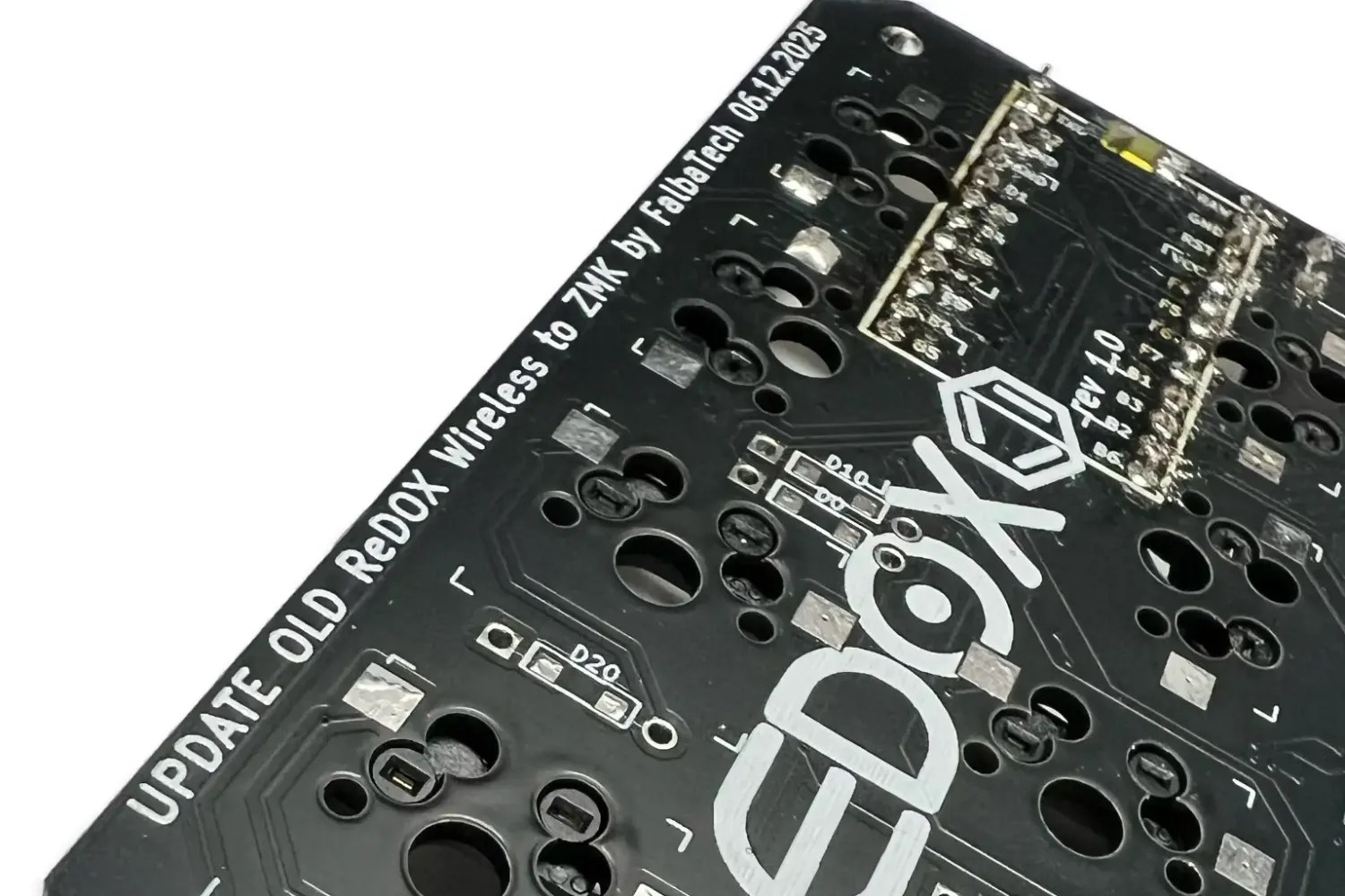 Redox Wireless (Classic Since 2018) → Wired (QMK/VIA) or Wireless (ZMK Bluetooth) Upgrade Service