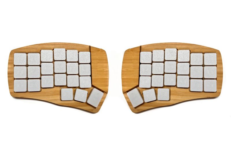 Corne Low Profile Standard Wood Case