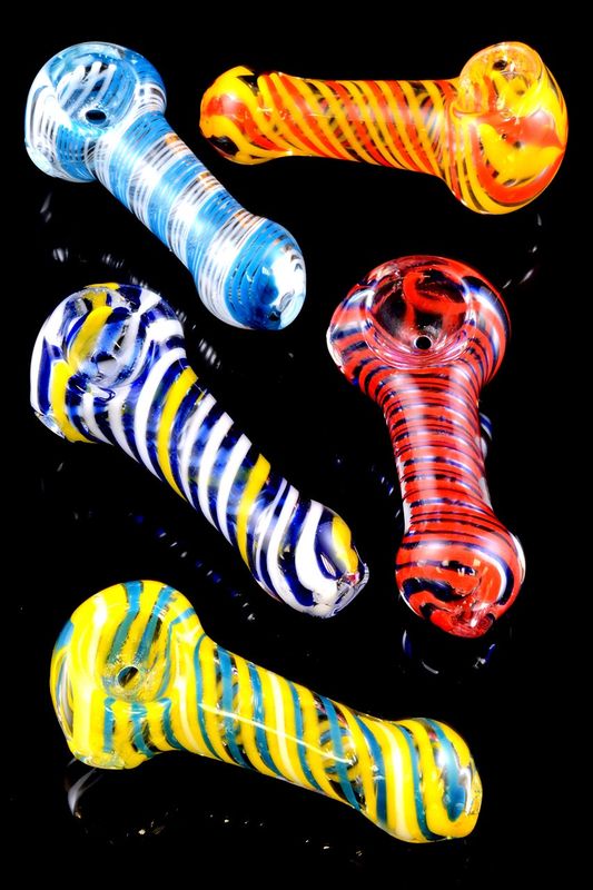 Small Swirl Striped Glass Pipe