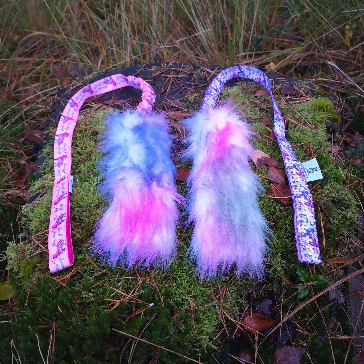 Rainbow Zergel für Hunde mit Kunstfell - robustes interaktives Hundespielzeug für kleine und große Hunde - Agility Spielzeug