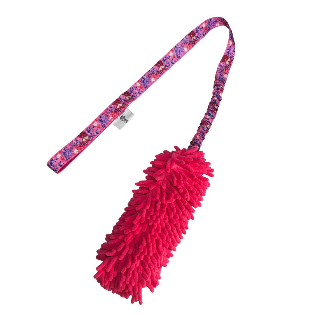 Zergel mit pinken Mopp und Bungee 98 cm lang - robustes interaktives Hundespielzeug - Agility Spielzeug