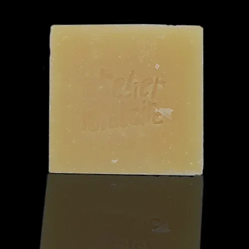 CBD cold cleansing soap from Isle of France