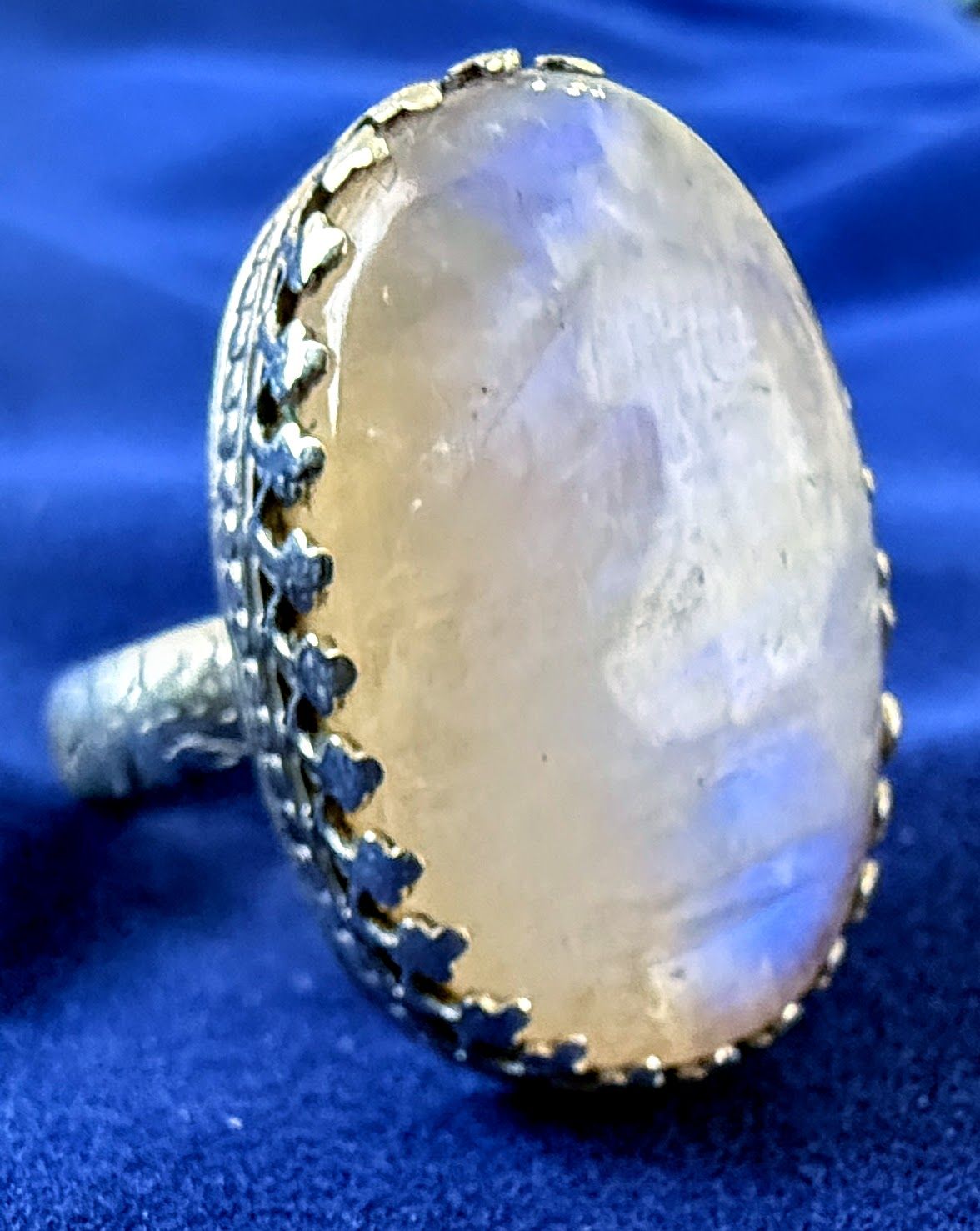 Moonstone Silver Ring (Glow-in-the-dark)