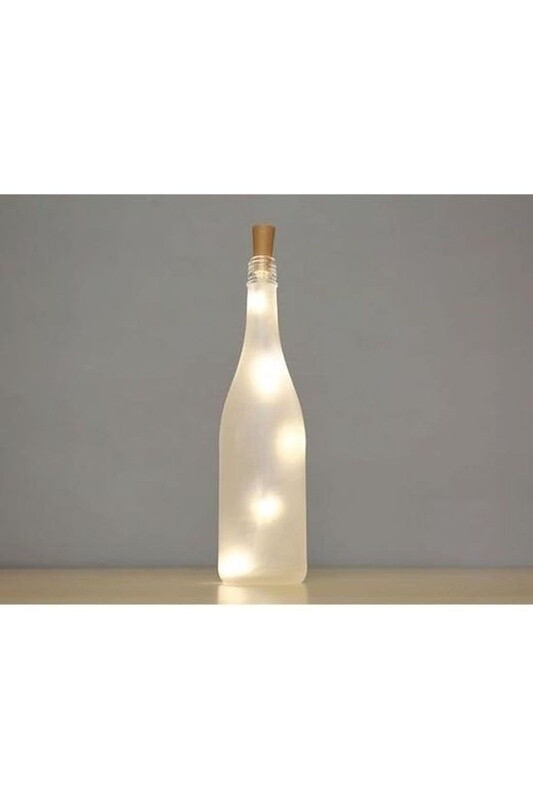 Lichtjesslinger voor op een lege fles