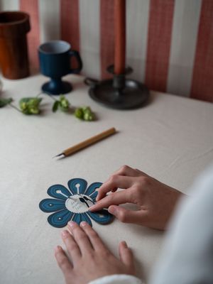 Magic Flower -antique