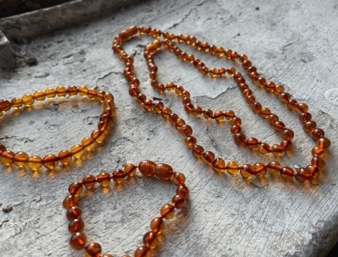 Amber armband voor baby