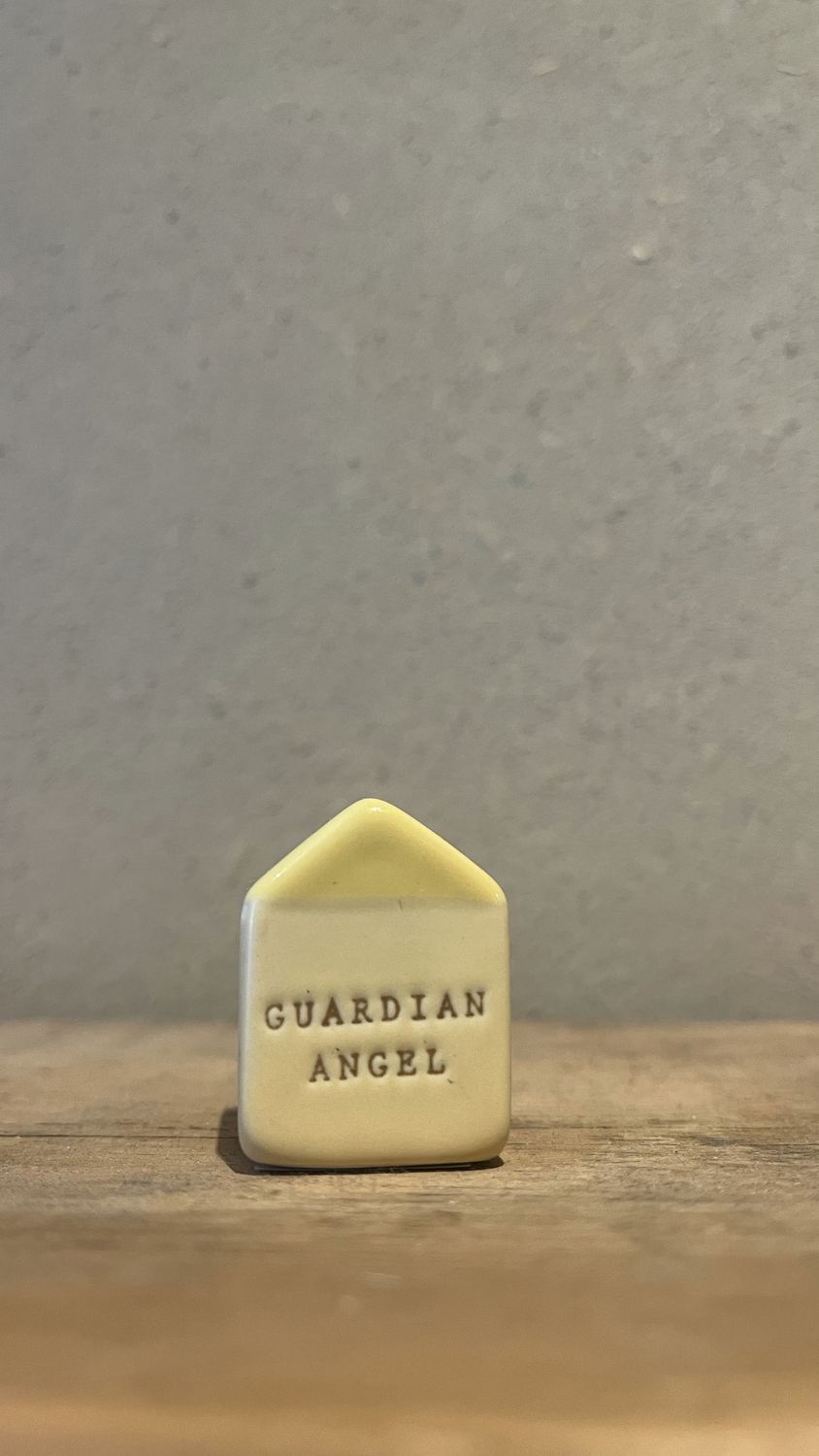 Gelukshuisje, Tekst: Guardian Angel