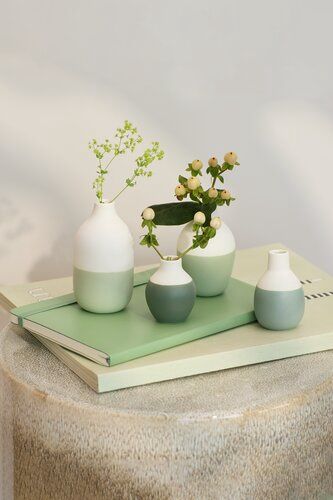 Mini vaasjes voor plukbloemen en herinneringen