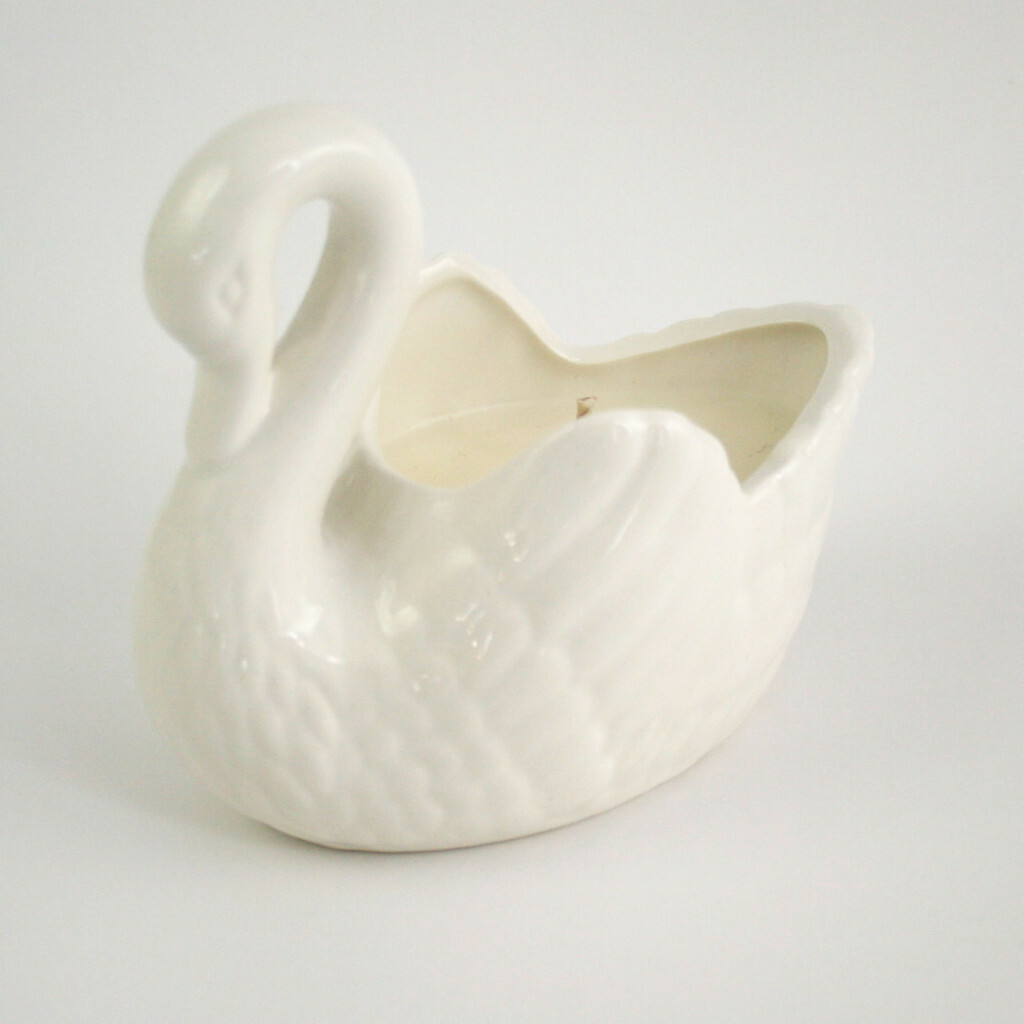 Swan Candle