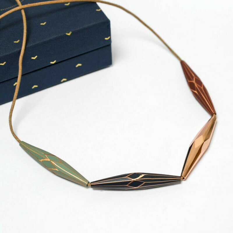 LoveHate NL Necklace Copper faceted bead with leather cord