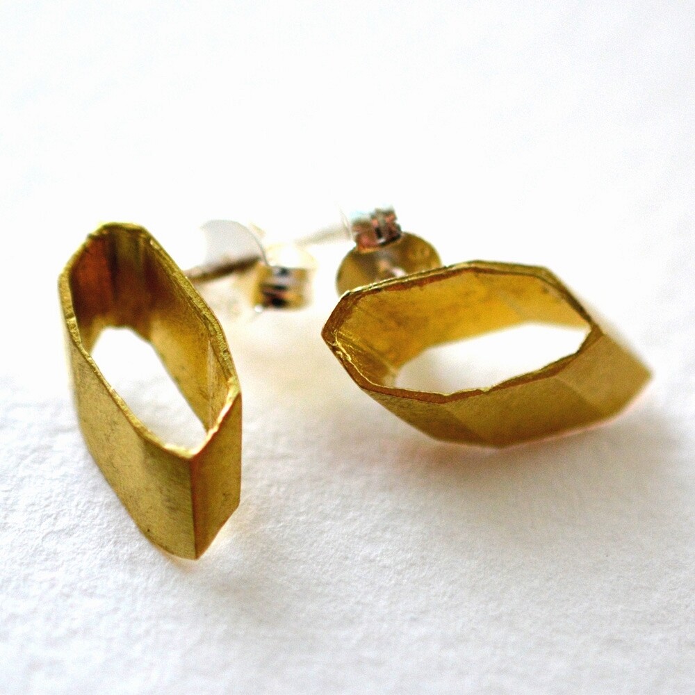 Lovehate ER stud Earrings splayed hex brass and silver