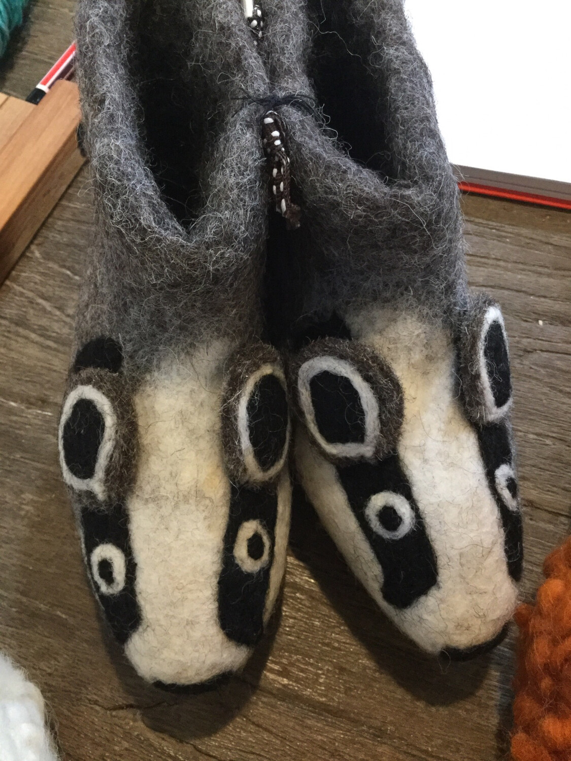 Sew Heat Felt Badger Slippers