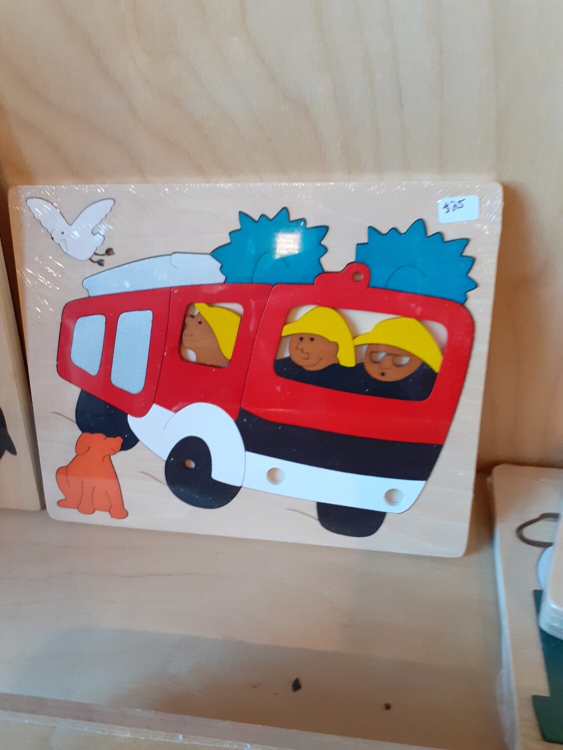Jigsaw fire engine wooden puzzle