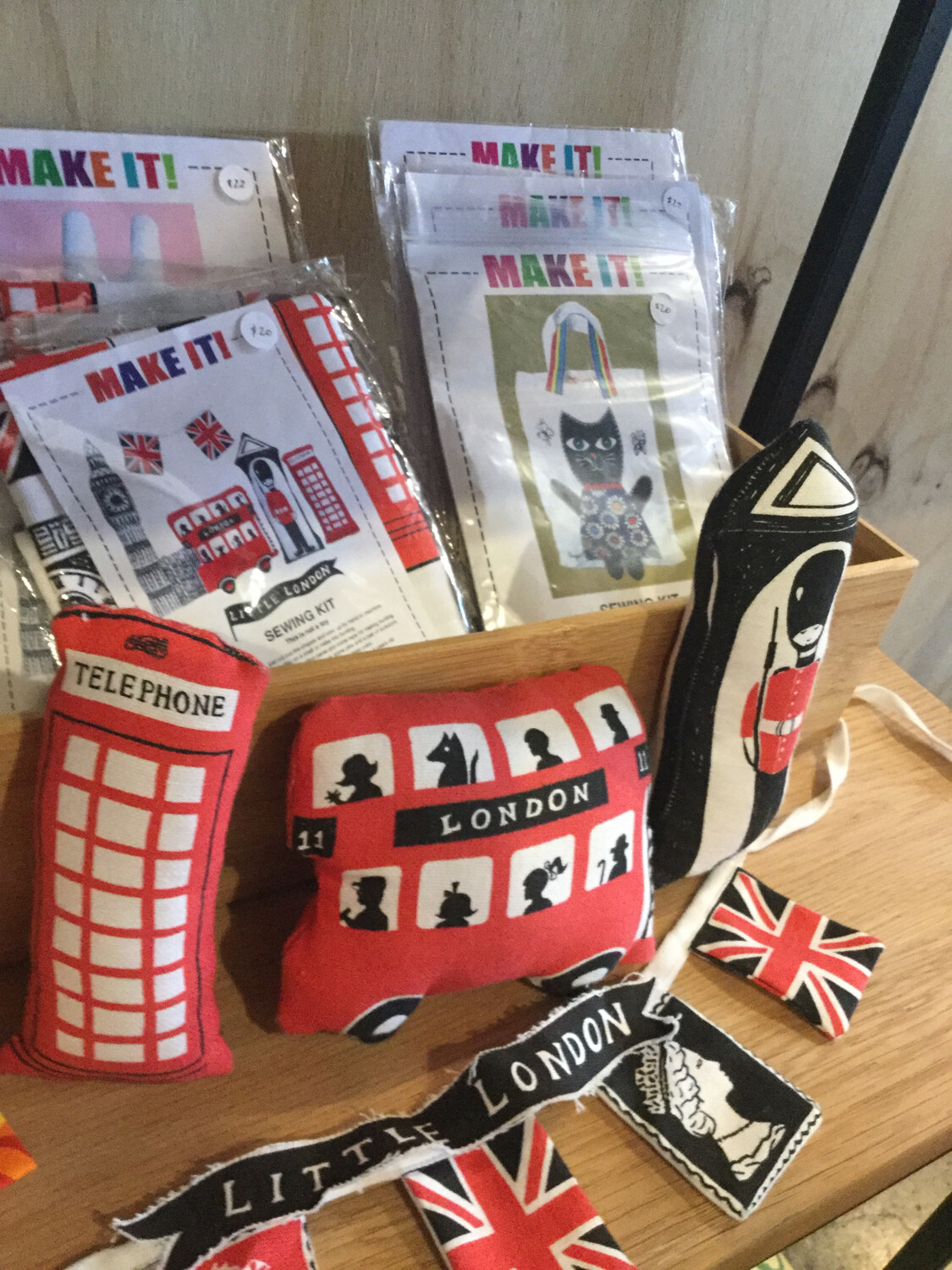 Make It Craft Kit London Tea Towel Craft Kit