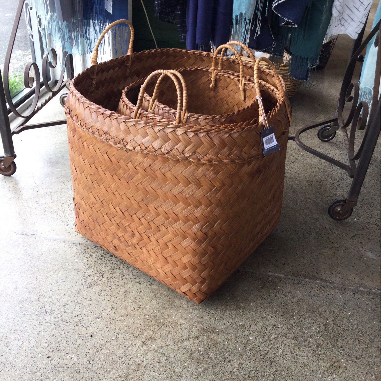 Raffles Basket , Woven Plant Holder Or Storage . 3 Sizes to Choose