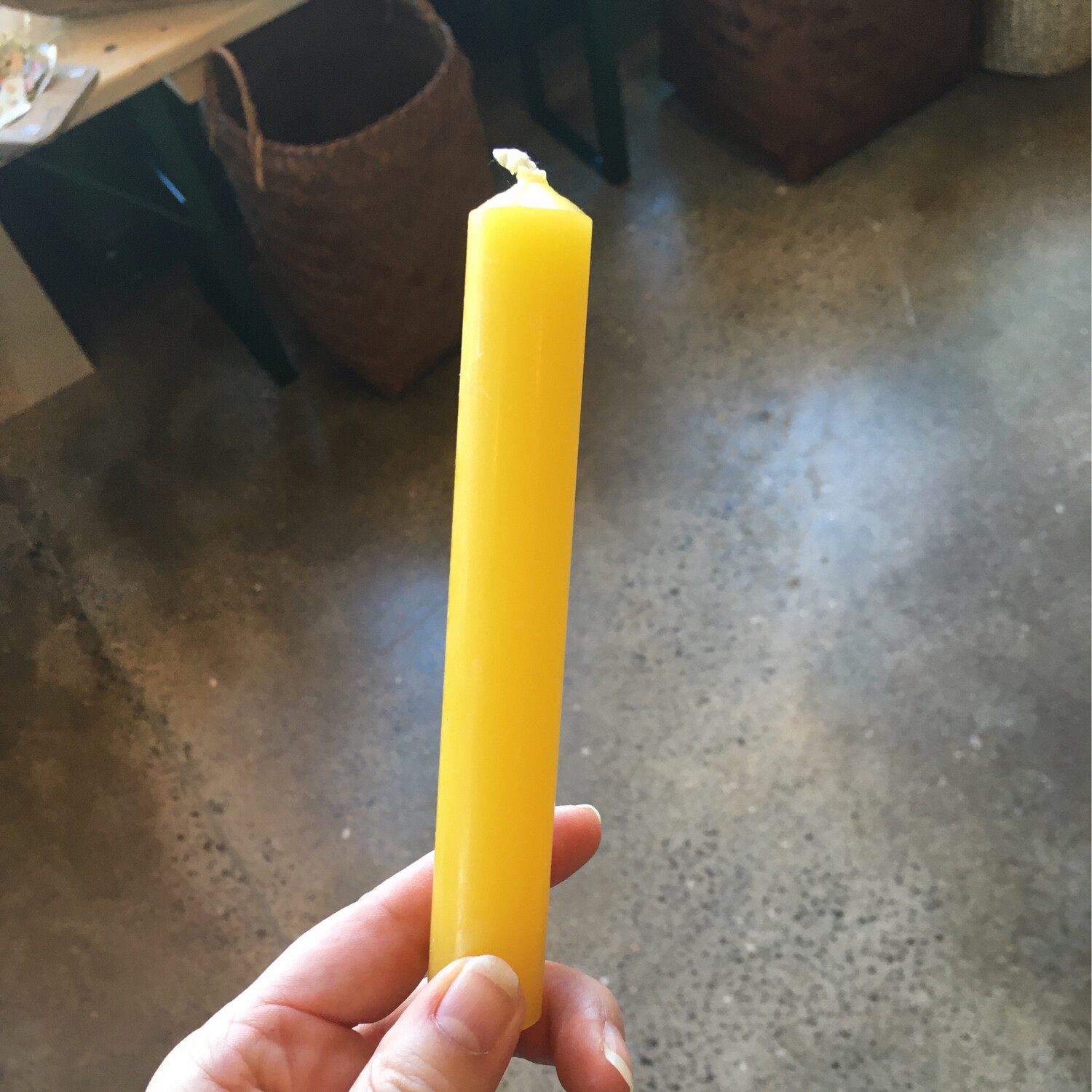 Small Beeswax Candle Standard 