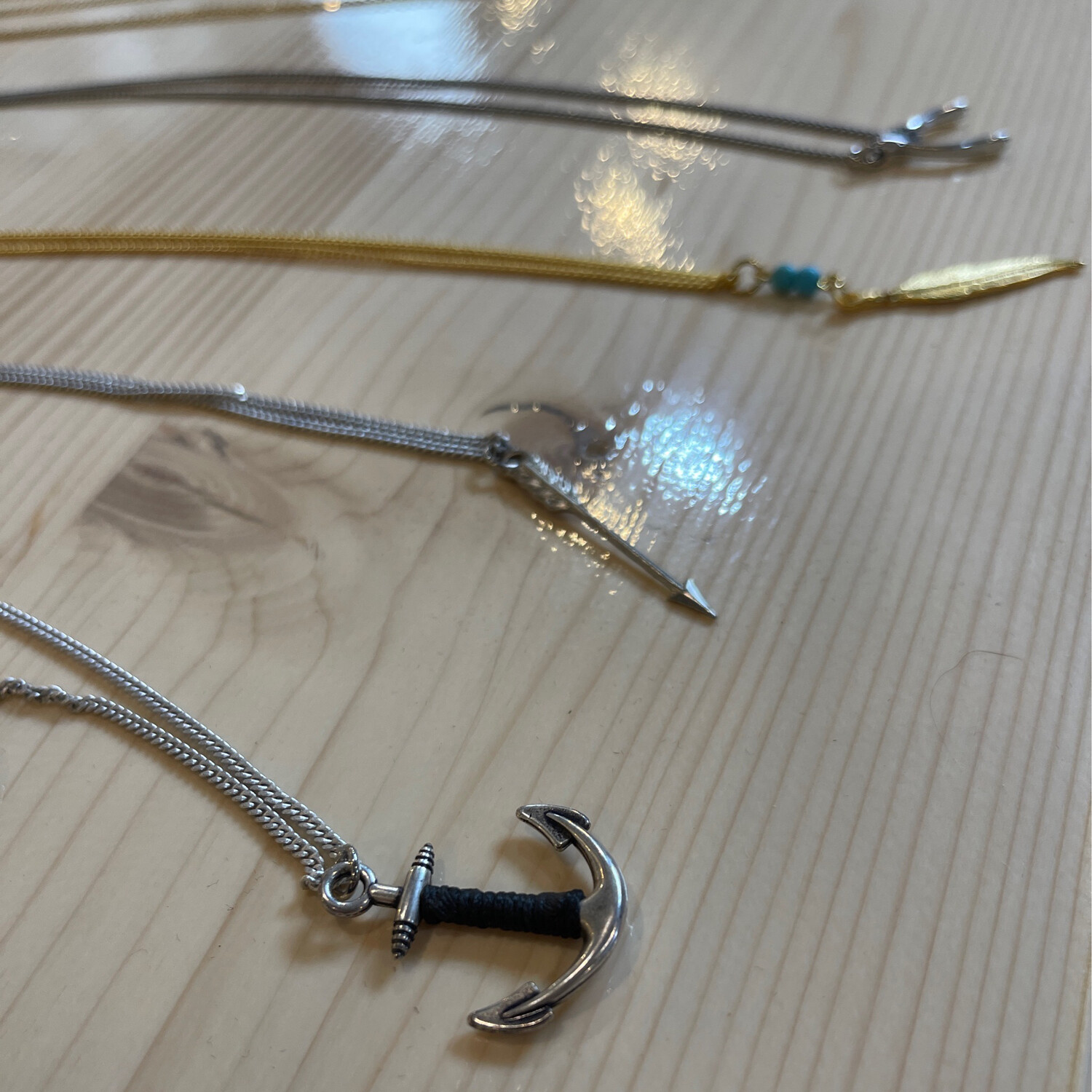 Galis Unisex Necklace Pendants