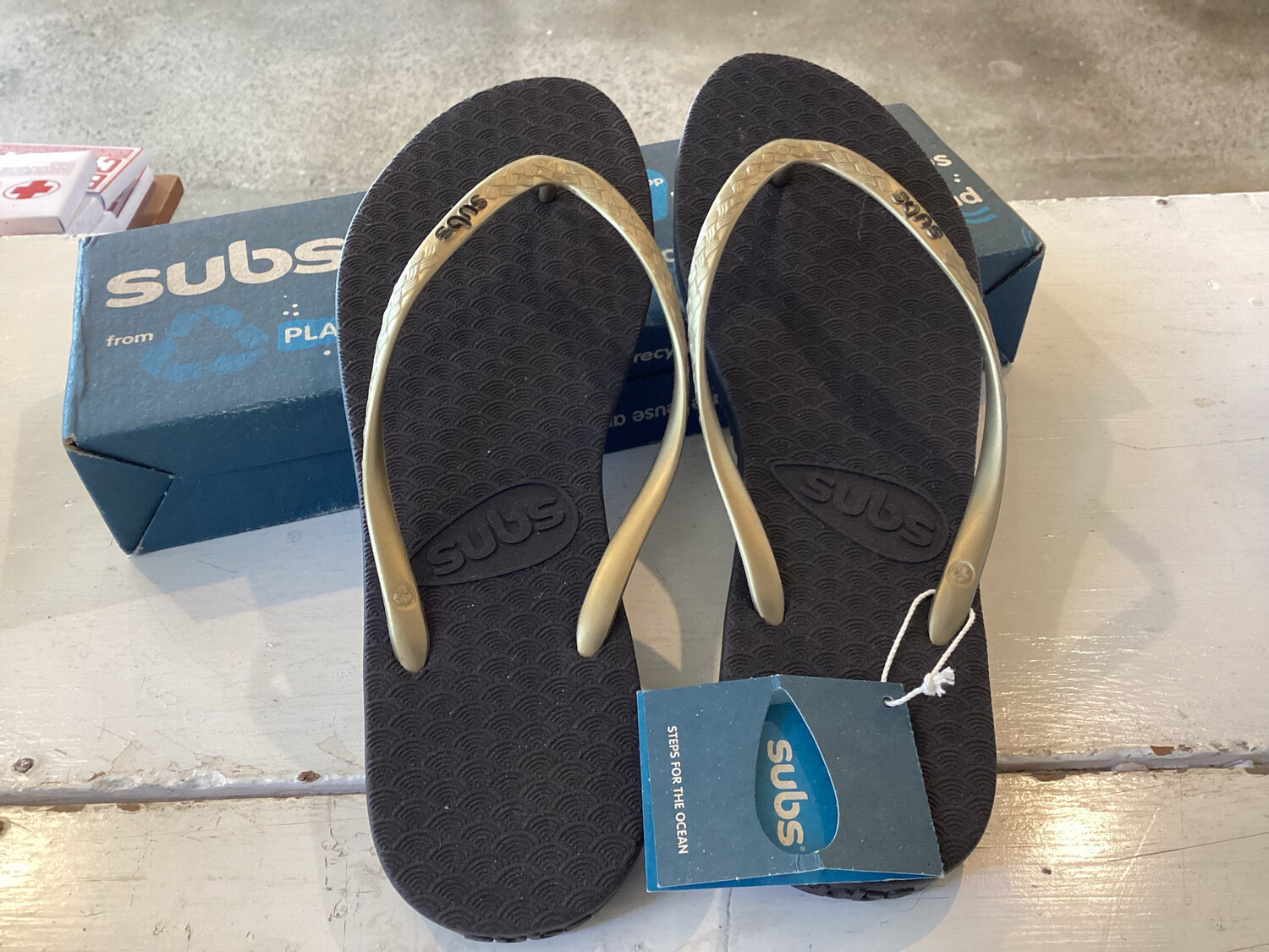 Subs Flip Flops