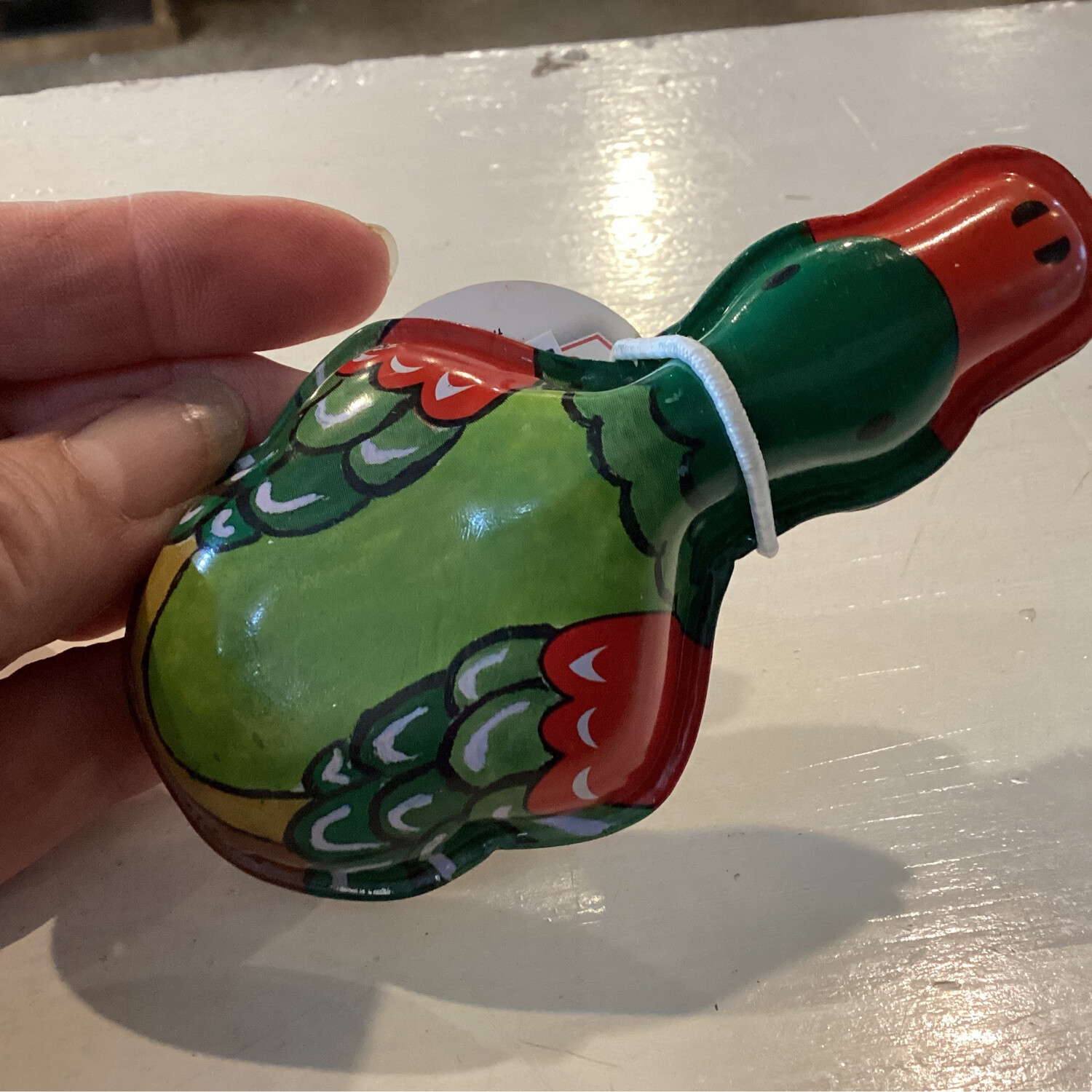Tin Clickers Duck, Beetle