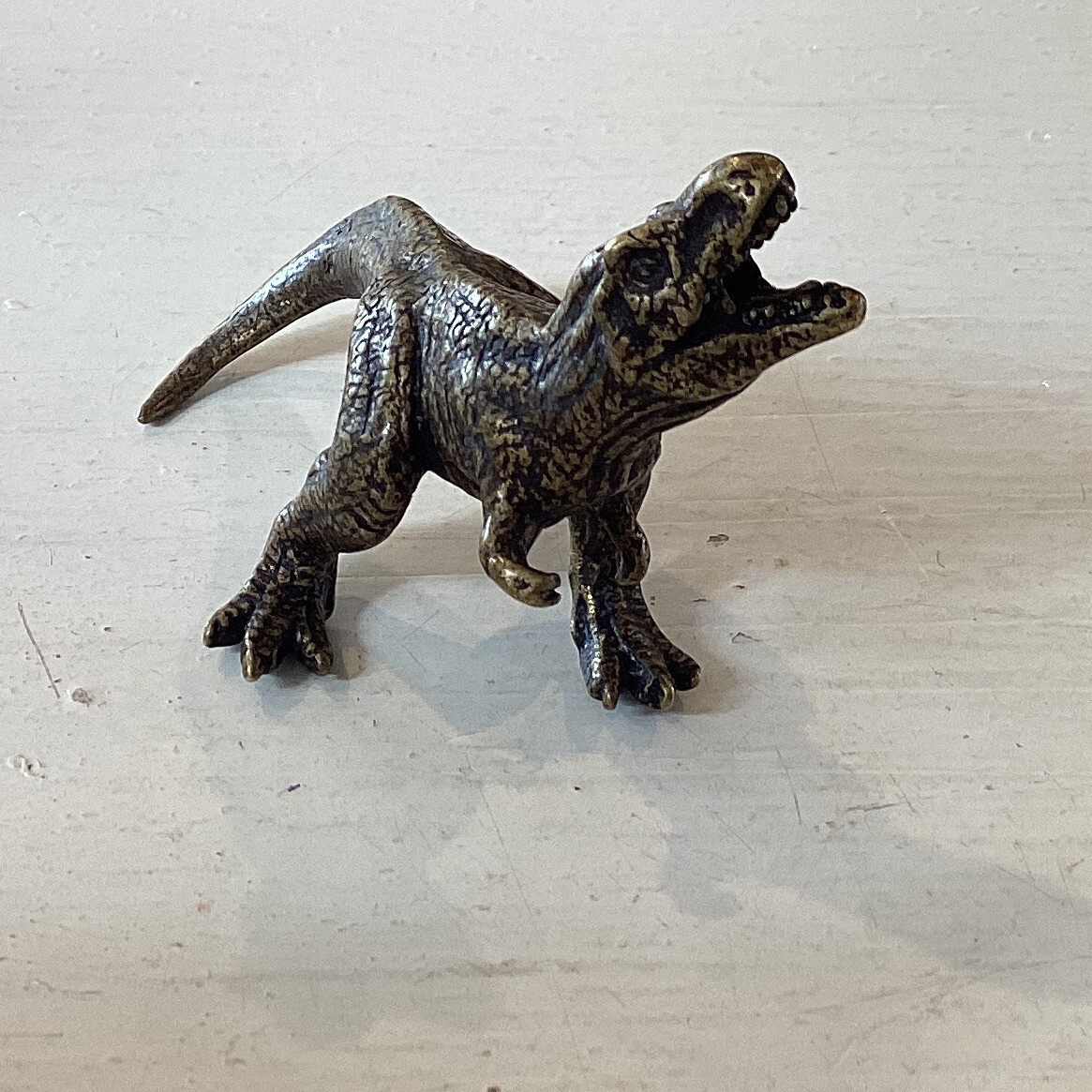 Brass Dinosaurs, Style: 1. Large T-Rex