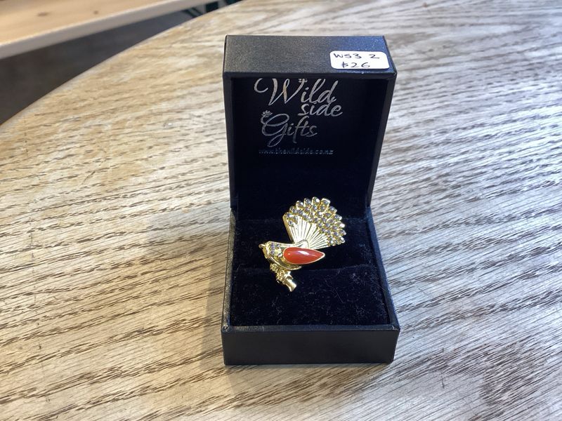 Wildside NZ Bling Brooch
