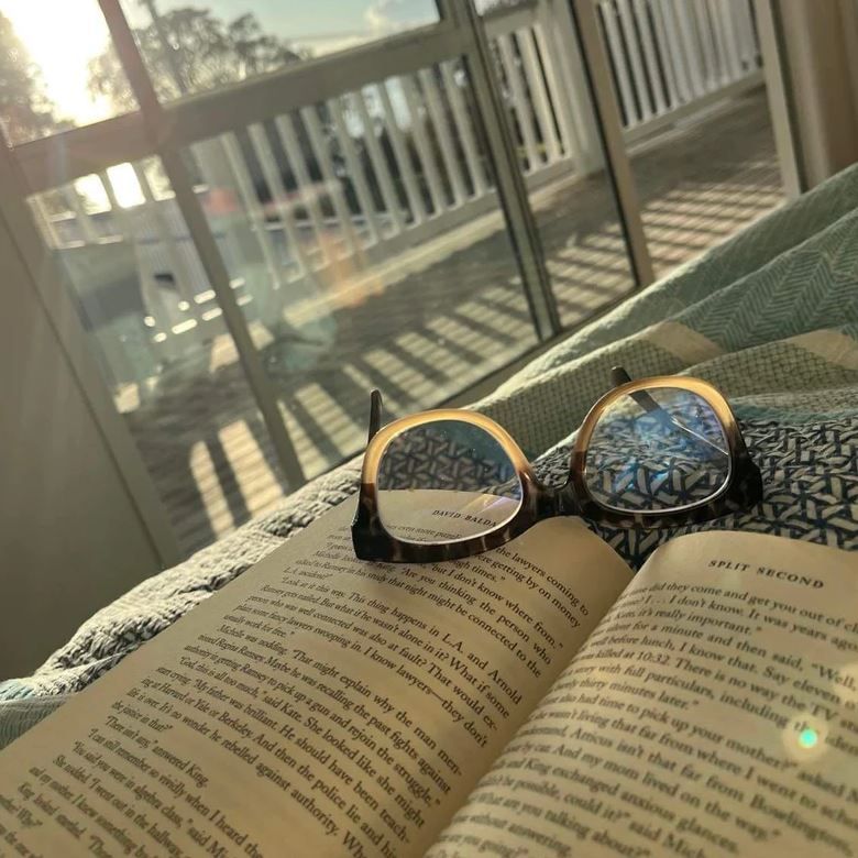 Eyewear Readers, Queen of the Foxes Glasses