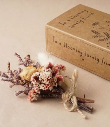 Mini Dried Flower Bouquet In Box