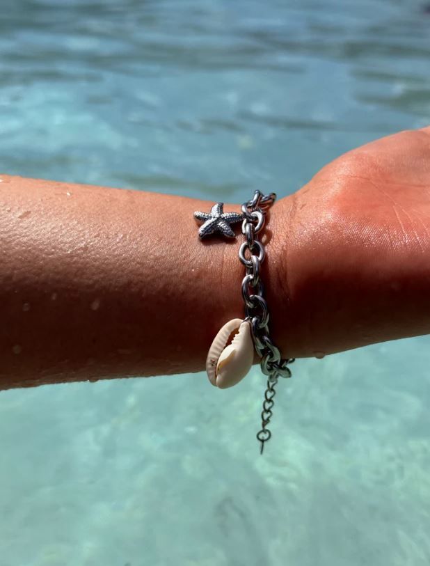 Tahana Jewellery bracelets