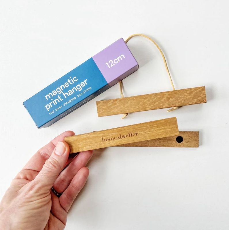 Magnetic Print Hanger, Home Dweller