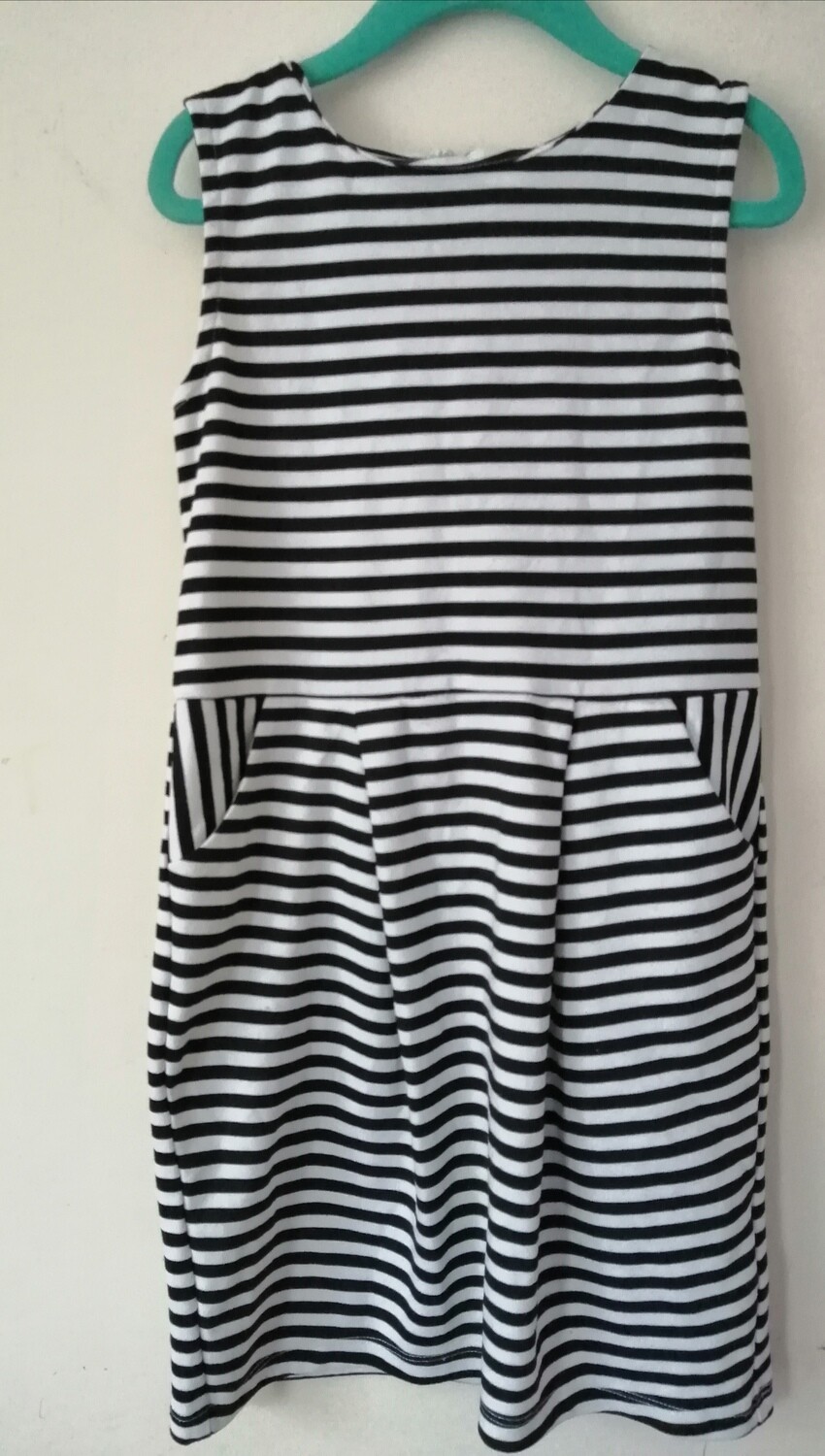H & M stripes dress age 6-8yrs