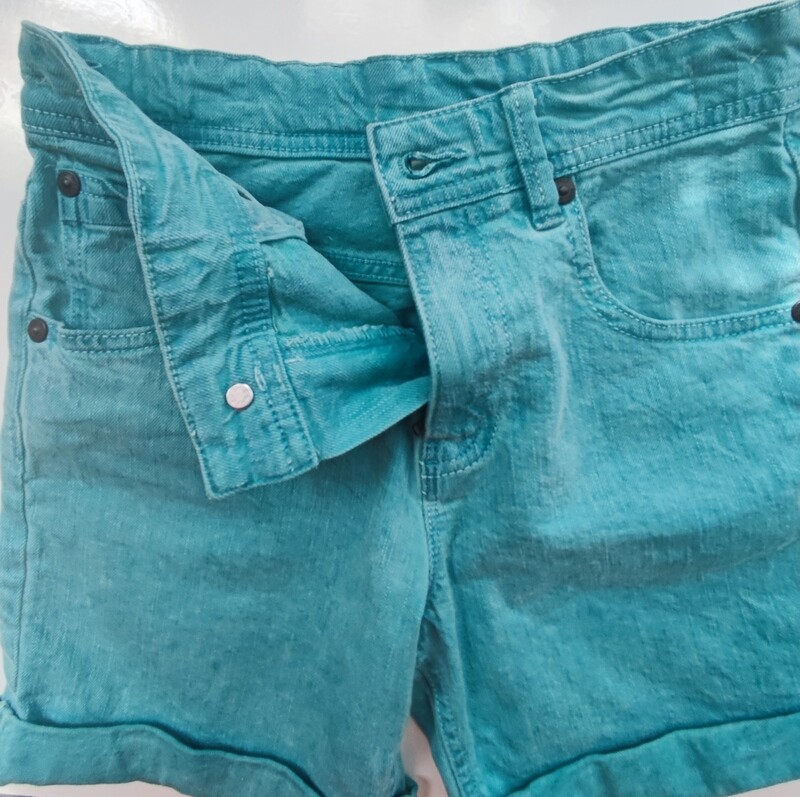 George Aqua shorts age 8-9yrs