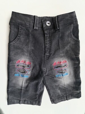 ROYAL Yachting shorts age 7yrs old